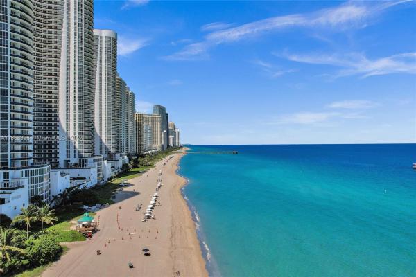 Tdr Tower 2, 15901 Collins Ave #4206, Sunny Isles Beach, Florida 33160, image 1