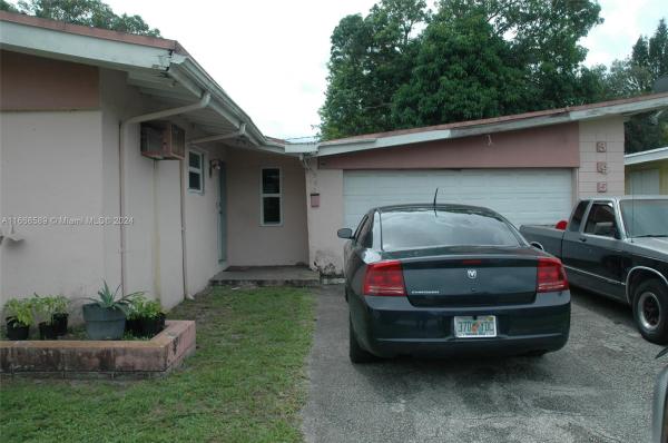 Carol City Gardens, 3950 NW 189th Ter, Miami Gardens, Florida 33055, image 1