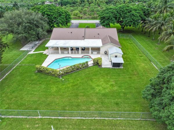 Redland No HOA, 17905 SW 188th St, Redland, Florida 33187, image 1