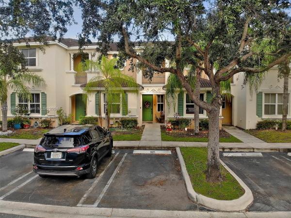 Marbella Bay, 925 NE 42nd Pl, Homestead, Florida 33033, image 1