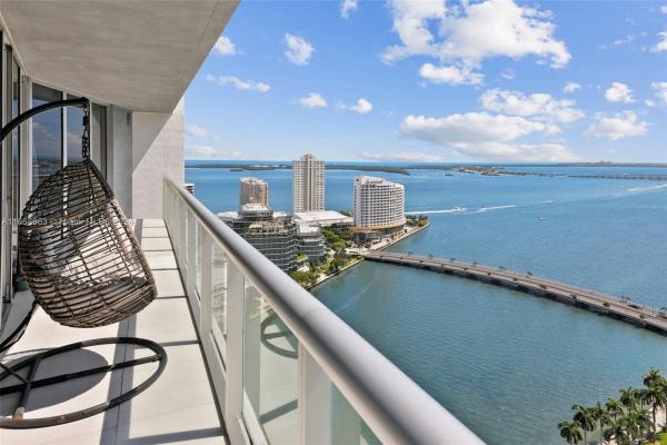 Icon Brickell Tower 2, 495 Brickell Ave #2905, Miami, Florida 33131, image 1