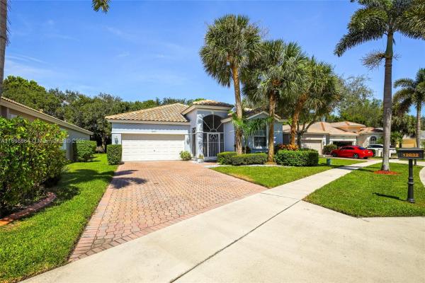 Regency Cove North At Coral Lakes, 12832 Coral Lakes Dr, Boynton Beach, Florida 33437, image 1