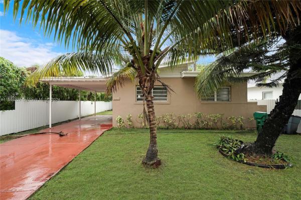 1520 NE 117th St, Unincorporated Dade County, Florida 33161, image 2