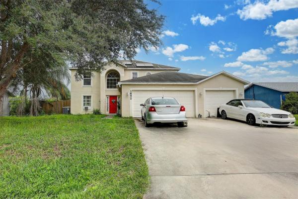 Cashmere Cove, 1652 SW Mcallister Ln, Port St. Lucie, Florida 34953, image 1