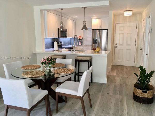 Anastasia Royal, 411 Anastasia Ave #306, Coral Gables, Florida 33134, image 1