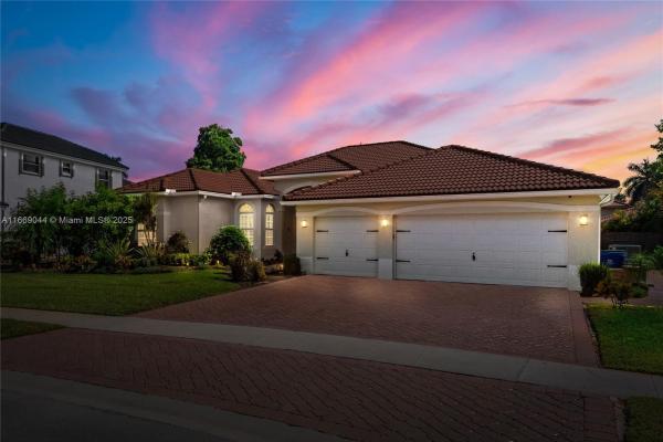 Sunset Lakes, 3915 SW 185th Ter, Miramar, Florida 33029, image 1