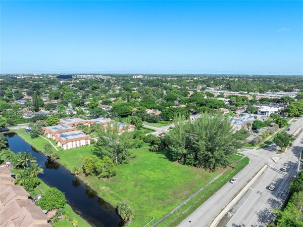 27th Riverside Dr, Coral Springs, Florida 33065, image 1