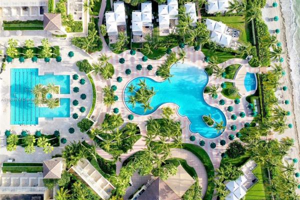 Resort Villa, 719 Crandon Blvd #410, Key Biscayne, Florida 33149, image 1