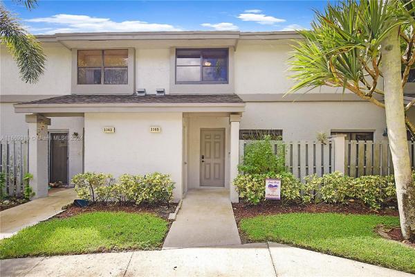 Golden Raintree 4, 3365 S Carambola Cir S #2427, Coconut Creek, Florida 33066, image 1