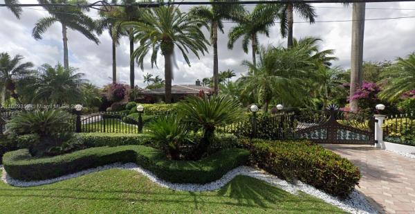 J G Heads Farms, 3720 SW 130th Ave, Tamiami, Florida 33175, image 1