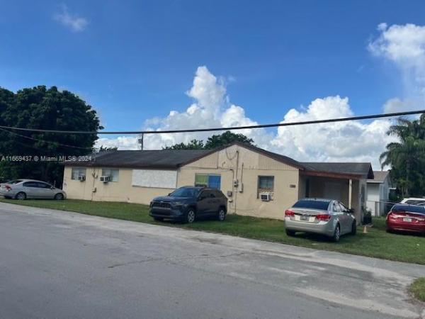McClure Manors, 1200 NW 9th St, Homestead, Florida 33030, image 1