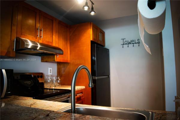 Parc Vista, 13924 SW 93rd Ln #13924, Kendall, Florida 33186, image 1