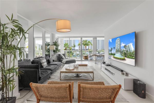 Oceania 5, 16500 Collins Ave #552, Sunny Isles Beach, Florida 33160, image 3