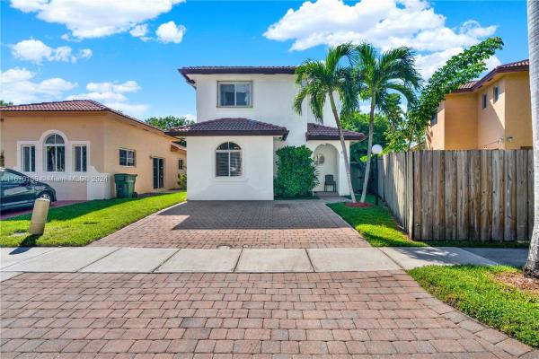 Meghans Place, 2544 NE 41st Ter, Homestead, Florida 33033, image 2