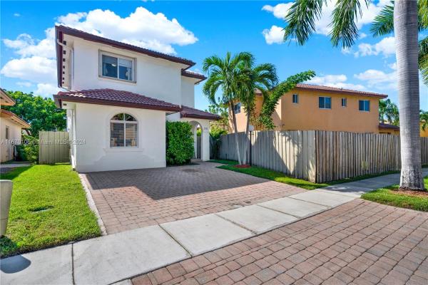 Meghans Place, 2544 NE 41st Ter, Homestead, Florida 33033, image 3