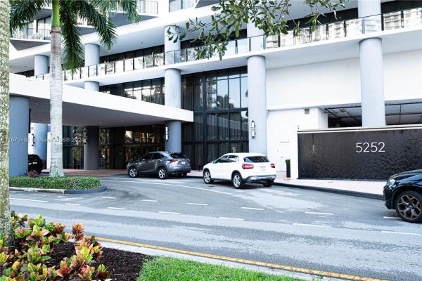 5252 Paseo At Downtown Doral, 5252 NW 85th Ave #1812, Doral, Florida 33166, image 1