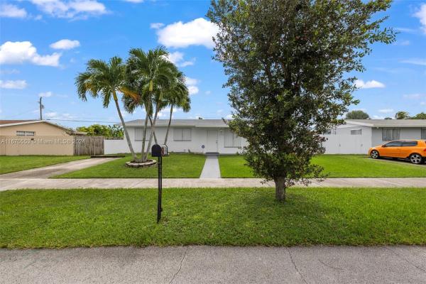 Cutler Ridge, 9970 SW 213th St, Cutler Bay, Florida 33189, image 1