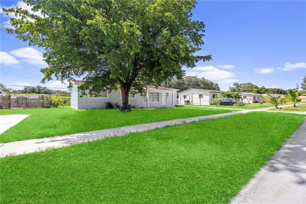 Norwood, 18920 NW 14th Ct, Miami Gardens, Florida 33169, image 3