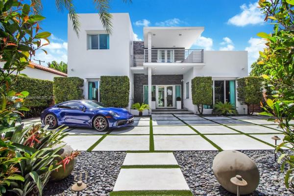 Sunset Lake, 2382 Alton Rd, Miami Beach, Florida 33140, image 1