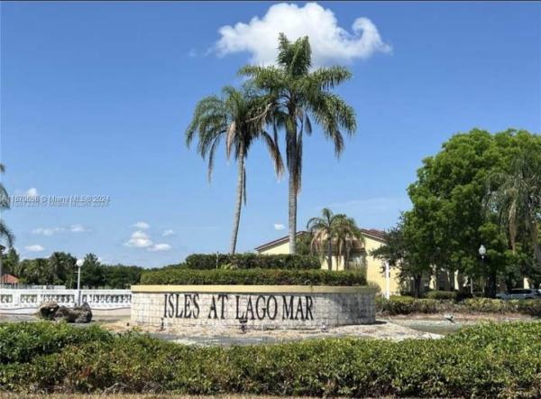Isles At Lago Mar, Plantation, Florida 33325, image 1