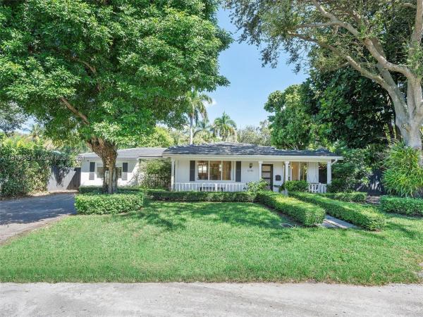 5745 SW 51st St, Unincorporated Dade County, Florida 33155, image 2