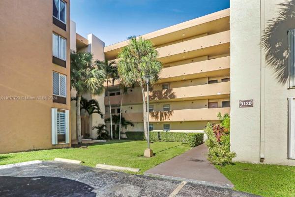 Parkside, 9120 Fontainebleau Blvd #203, Fountainebleau, Florida 33172, image 1