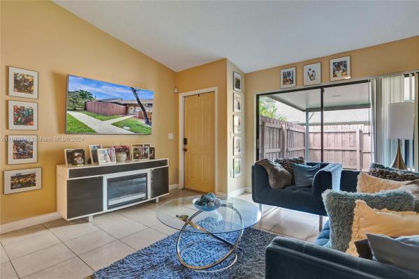 Northwood At Sunrise, 2750 N Nob Hill Rd, Sunrise, Florida 33322, image 1