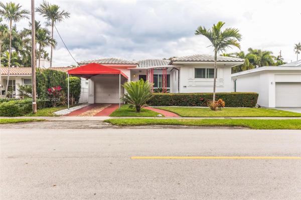 La Gorce Golf, 5361 N Bay Rd, Miami Beach, Florida 33140, image 1