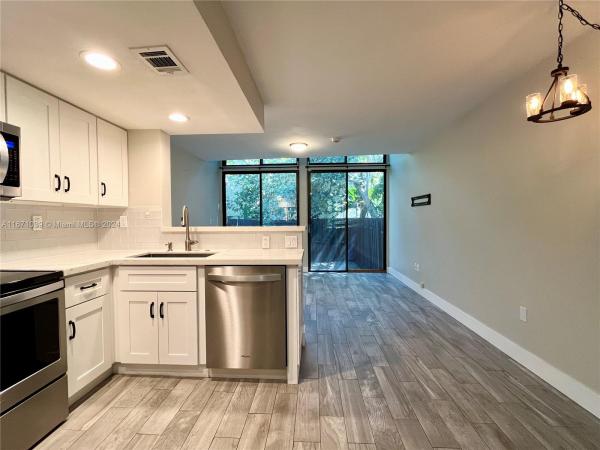 Mundy's Gemini, 2909 Bird Ave #2909, Miami, Florida 33133, image 1