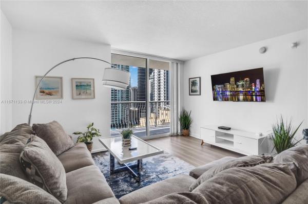The Club At Brickell Bay, 1200 Brickell Bay Dr #3024, Miami, Florida 33131, image 1