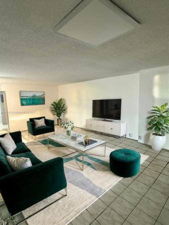 Lake Park, 920 NE 199th St #3J, Ives Estates, Florida 33179, image 1