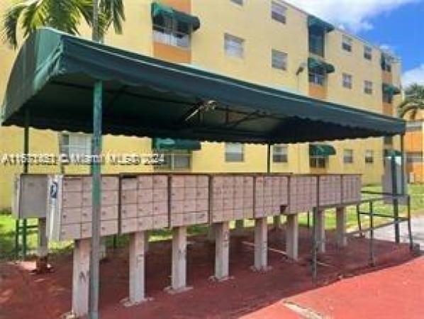 Las Estrellas, 666 W 81st St #224, Hialeah, Florida 33014, image 1