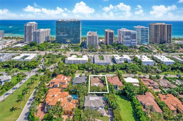 Bal Harbour Village, 188 Park Dr, Bal Harbour, Florida 33154, image 1
