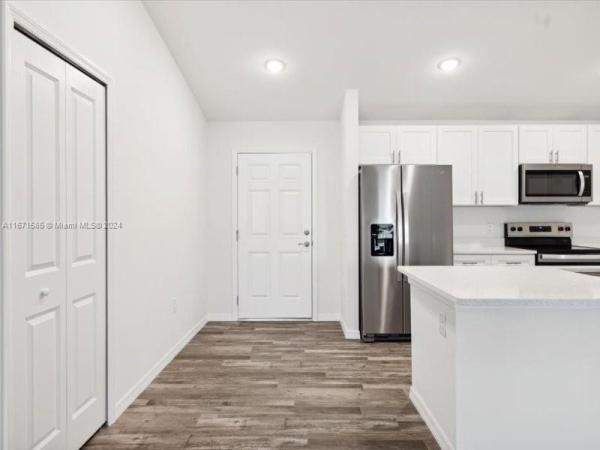 Cape Coral Residential, 1628 Nw 17th St, Cape Coral, Florida 33993, image 3