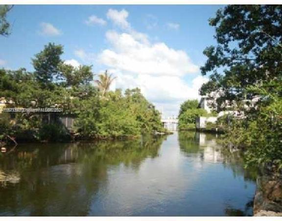 Federal Way, 531 NE 77, Miami, Florida 33138, image 1