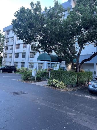 Coral Springs Tower Club, 2401 Riverside Dr #511-B, Coral Springs, Florida 33065, image 1
