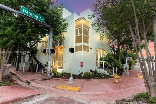 Altos Del Mar Of Miami Beach, 8041 Harding Ave #106, Miami Beach, Florida 33141, image 1