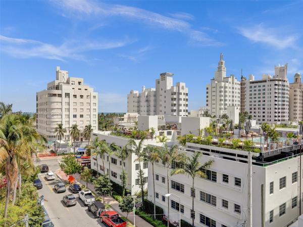 James Central Towers, 245 18th St #704, Miami Beach, Florida 33139, image 1