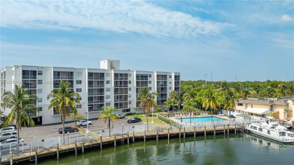 Carlton Bay, 2821 N Miami Beach Blvd #5I, North Miami Beach, Florida 33160, image 1