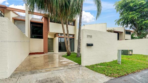 Sunset Park Lake Villas, 7771 SW 103rd Pl, Kendall, Florida 33173, image 1