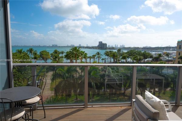 Aria On The Bay, 488 NE 18th St #404, Miami, Florida 33132, image 1