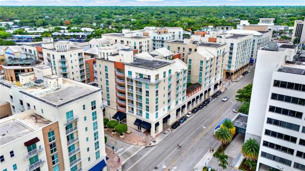 Downtown Dadeland, 7280 SW 89th St #D302, Kendall, Florida 33156, image 1