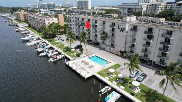 Cromwell West, 1731 SE 15th St #312, Fort Lauderdale, Florida 33316, image 1