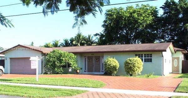 Plantation Park, 5361 SW 6th St, Plantation, Florida 33317, image 1