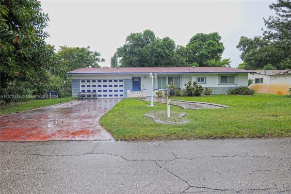 Fulford Highlands, 485 NE 160th Ter, Golden Glades, Florida 33162, image 1