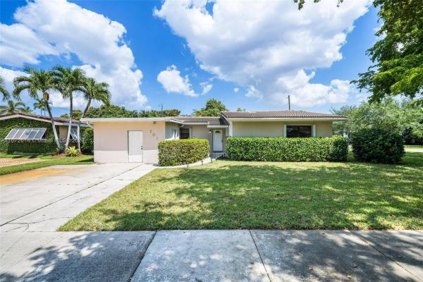The Roeblings, 701 Albatross St, Miami Springs, Florida 33166, image 1