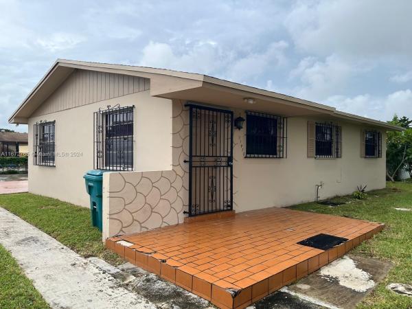 South Miami Heights Residential, 11410 SW 192nd St, South Miami Heights, Florida 33157, image 1