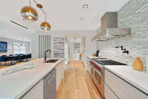 Orchard, 4361 Royal Palm Ave, Miami Beach, Florida 33140, image 1
