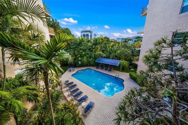 Club Of Bay Harbor, 1120 99th St #305, Bay Harbor Islands, Florida 33154, image 1