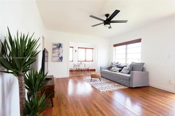Silver Bluff Gardens, 2630 SW 33rd Ave, Miami, Florida 33133, image 1